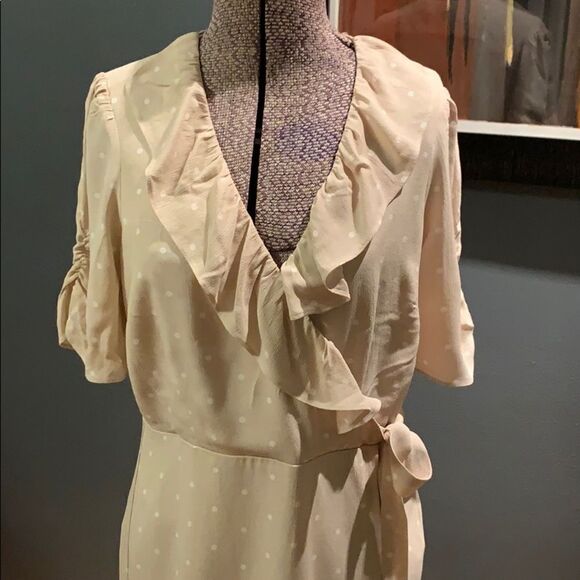 sanctuary tan/white dot ruffle faux wrap midi, new - Picture 2 of 7